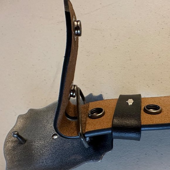 Neiman Marcus BISON DENIM Men's Western embossed Genuine Leather Belt - Picture 4 of 6